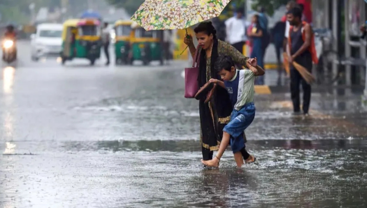India Weather Update: Heavy Rainfall to Continue for 5 Days, IMD Warns