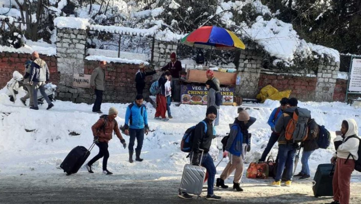 Weather Updates: Chaos in North India, Himachal Suffers, Delhi Awaits Showers
