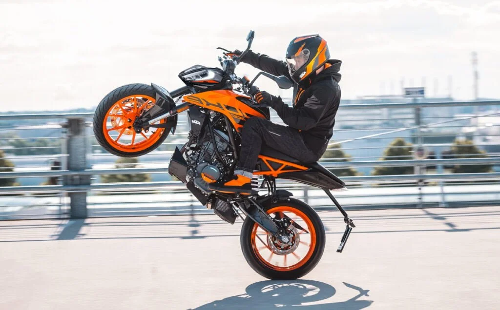 KTM Duke 200