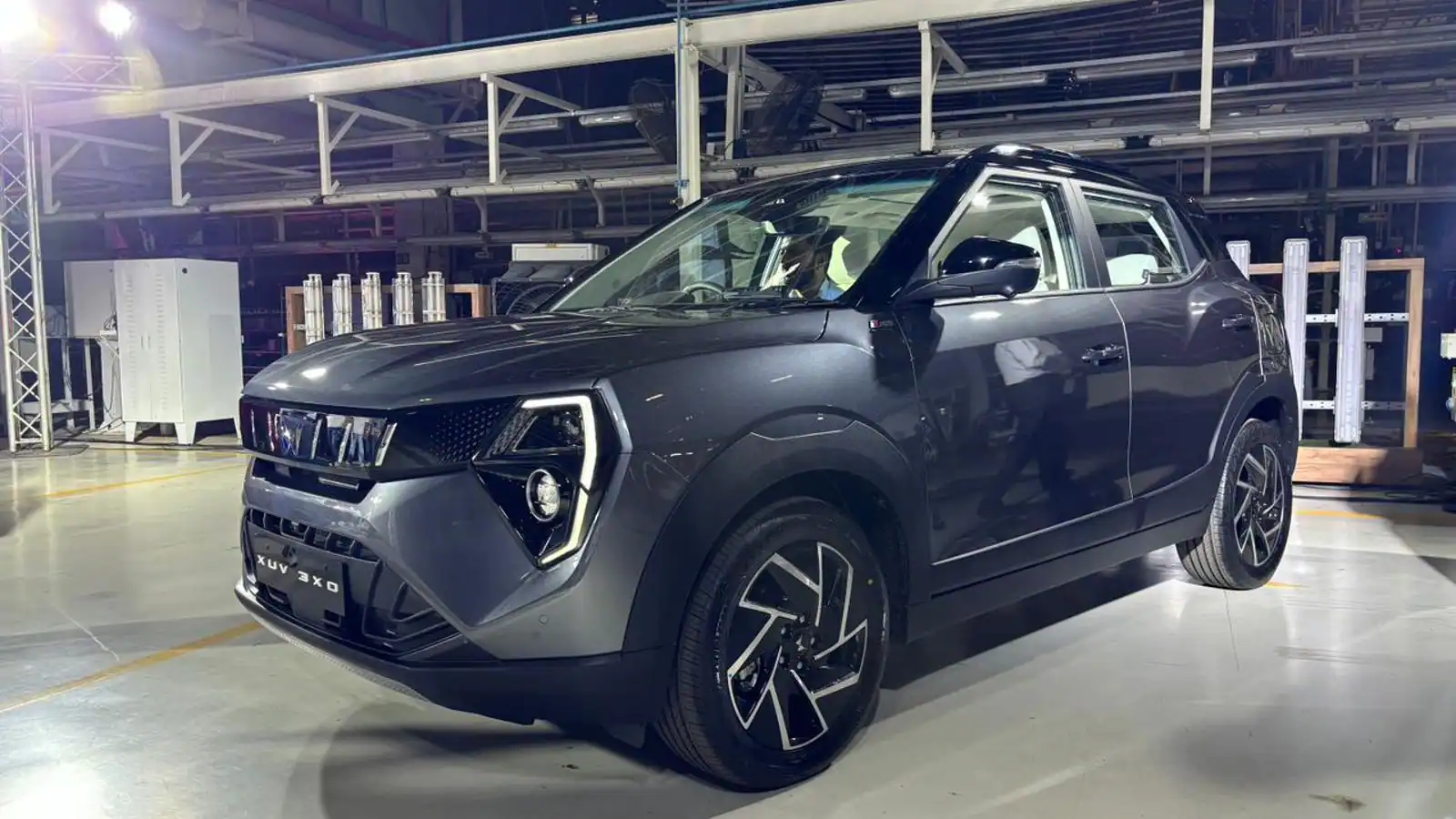 Mahindra XUV 3XO