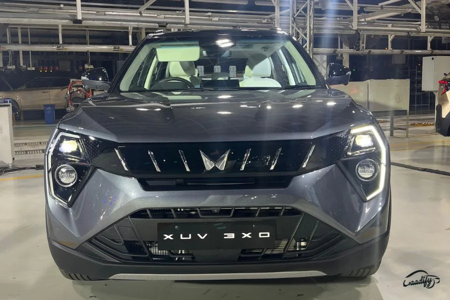 Mahindra XUV 3XO