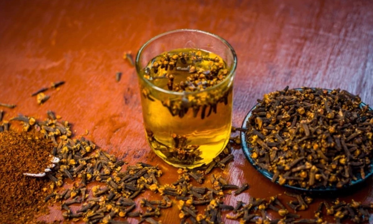 Clove Water For Hair 