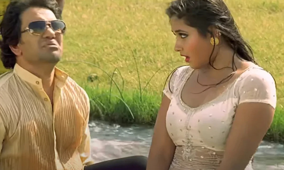 Nirahua And Kajal Raghwani’s Viral Bhojpuri Song Wins Hearts Again