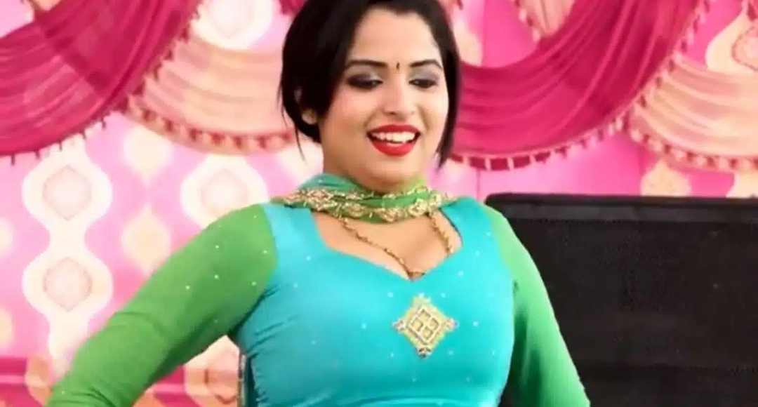 Muskan Baby Sets the Stage on Fire with Electrifying Dance Performance