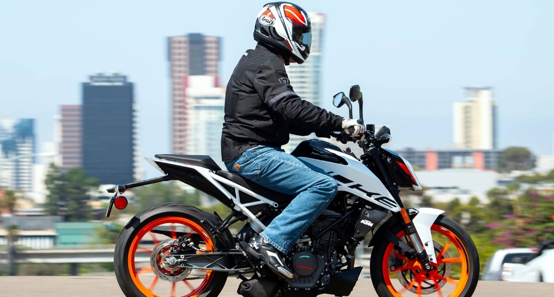 KTM 200 Duke The Ultimate Street Warrior for Thrill Seekers