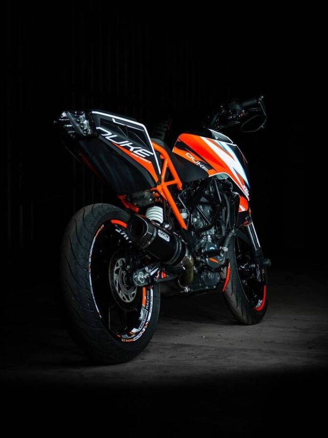 KTM Duke 390 modified