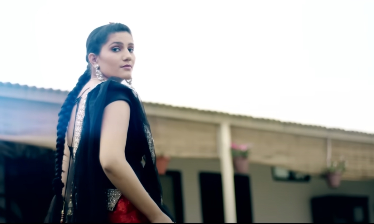Haryanvi Song: Sapna Choudhary Magic Tu Cheez Lajawab Wins Hearts, Creates a Storm at Talkatora Stadium