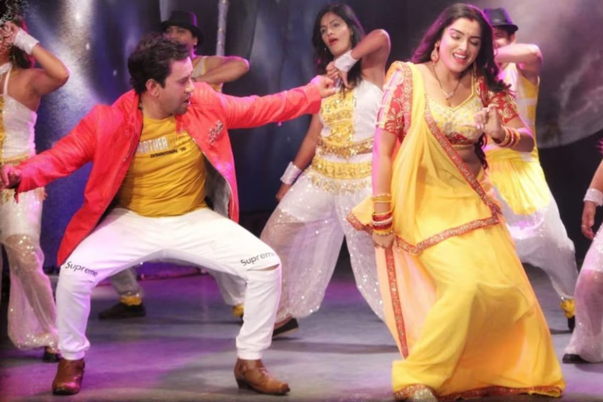 Bhojpuri Song: Hamare Patidev Ji Viral Again Amrapali and Nirahua Romance Still Melts Hearts
