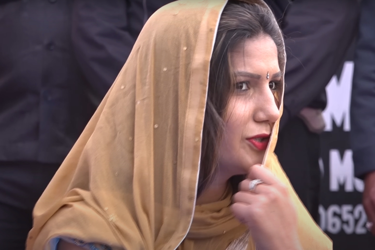 Haryanvi Song: Watch Sapna Choudhary Sizzling Dance to Teri Lag Lag Ja Gi That is Going Viral