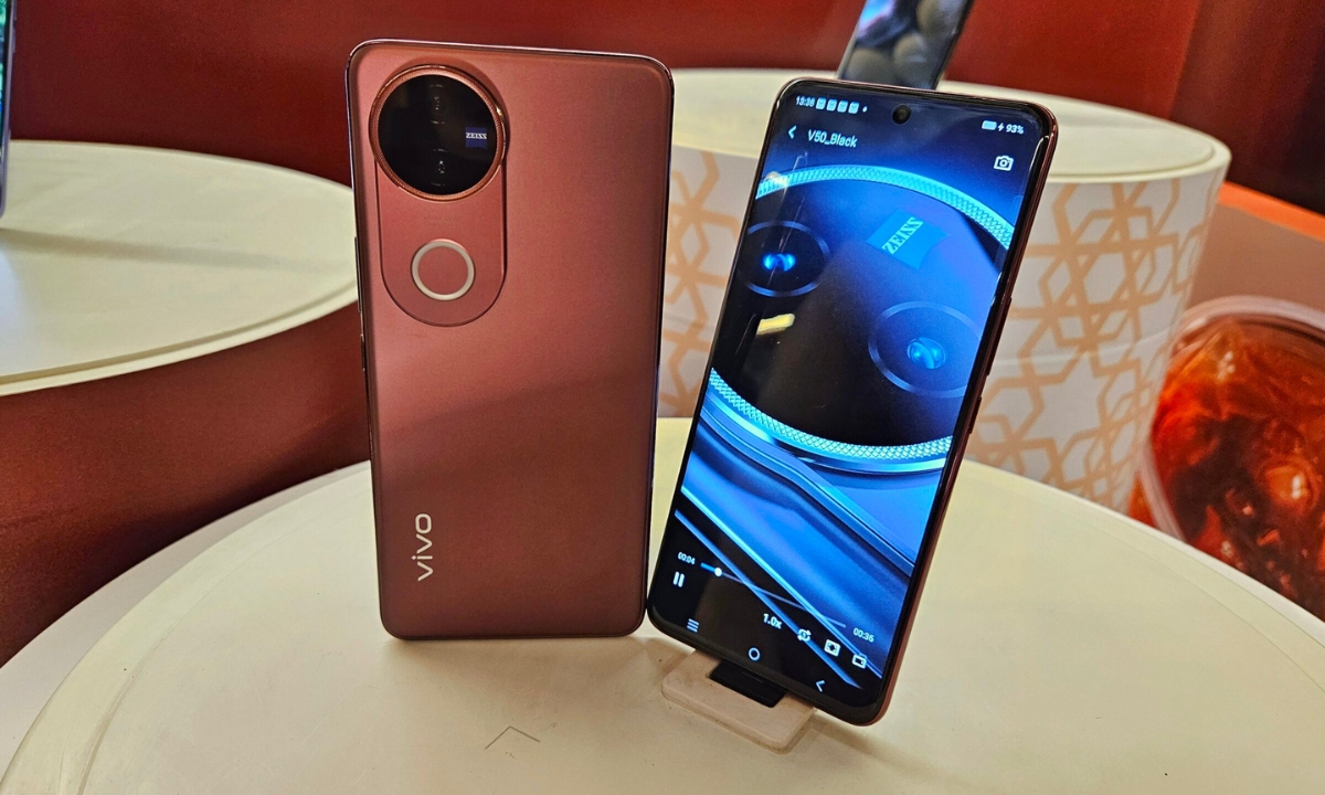 Vivo V50 E, A Sleek Powerhouse That’s Just Around the Corner