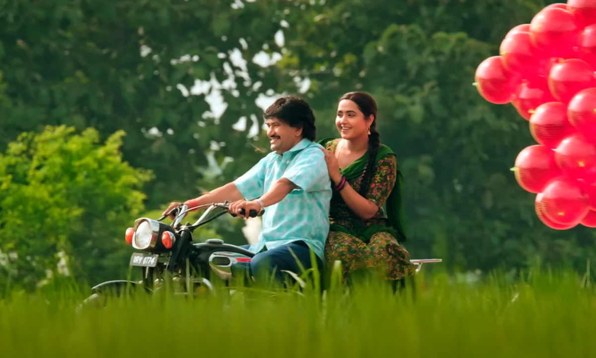 Bhojpuri Song: Nirahua and Kajal Raghwani Romantic Track Rahiya Dheere Dheere Wins Hearts of Bhojpuri Fans
