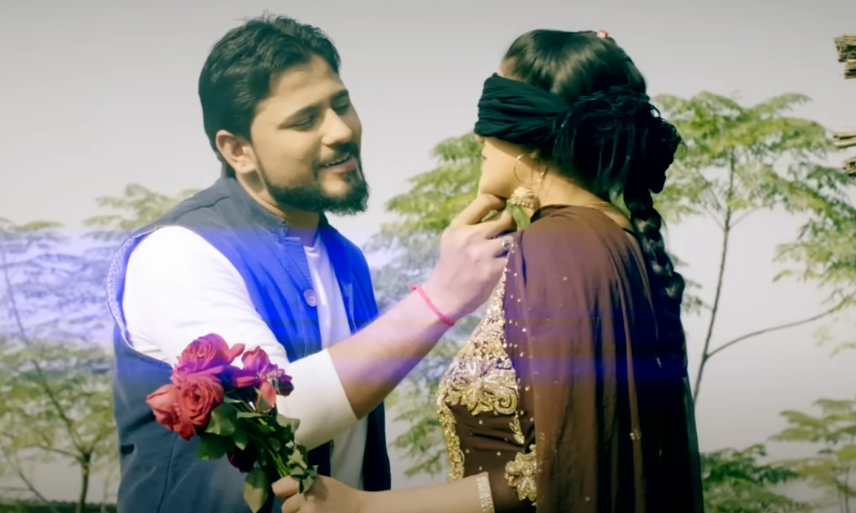 Haryanvi Song: Sapna Choudhary Magic Tu Cheez Lajawab Wins Hearts, Creates a Storm at Talkatora Stadium