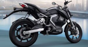 Revolt RV400 Electric Bike: Futuristic Looks with Smart Performance