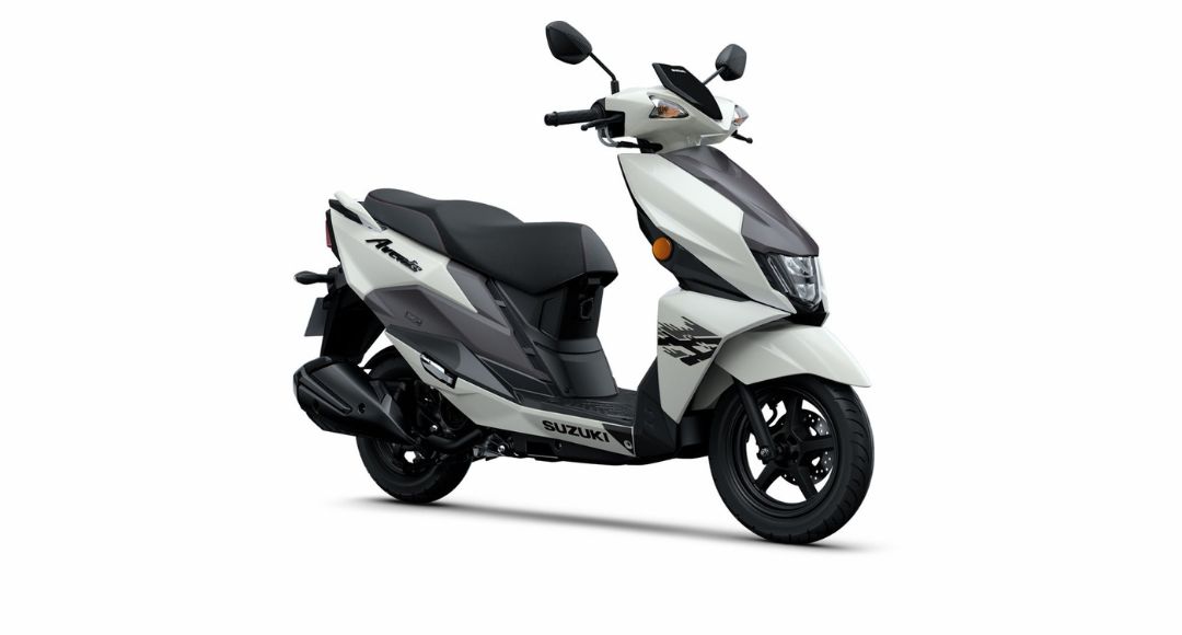 Suzuki Avenis