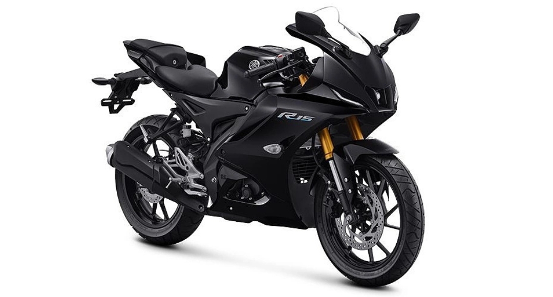 Yamaha R15 V4
