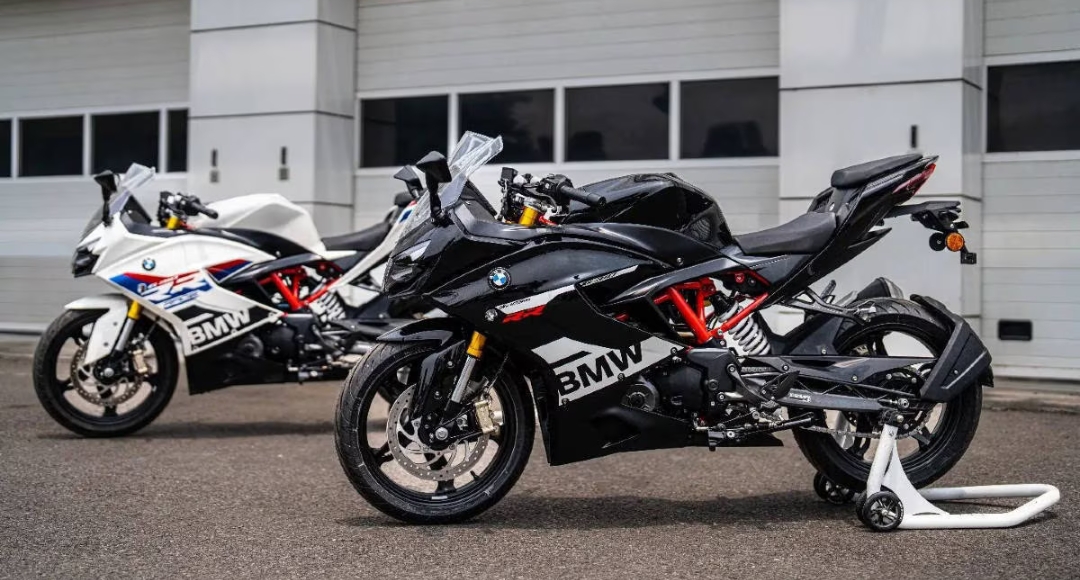 BMW G310 RR