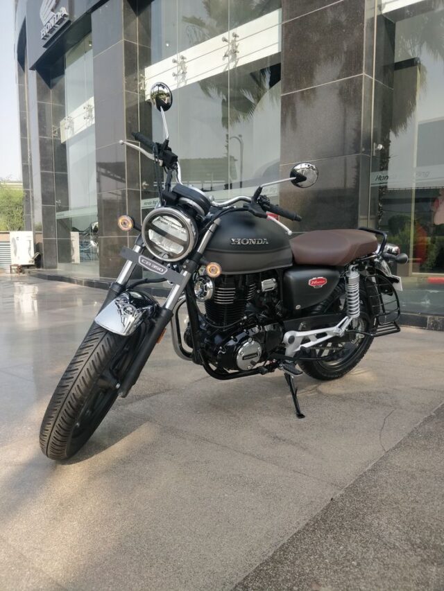 Honda H'ness CB350 Launched at 1_85 Lakh