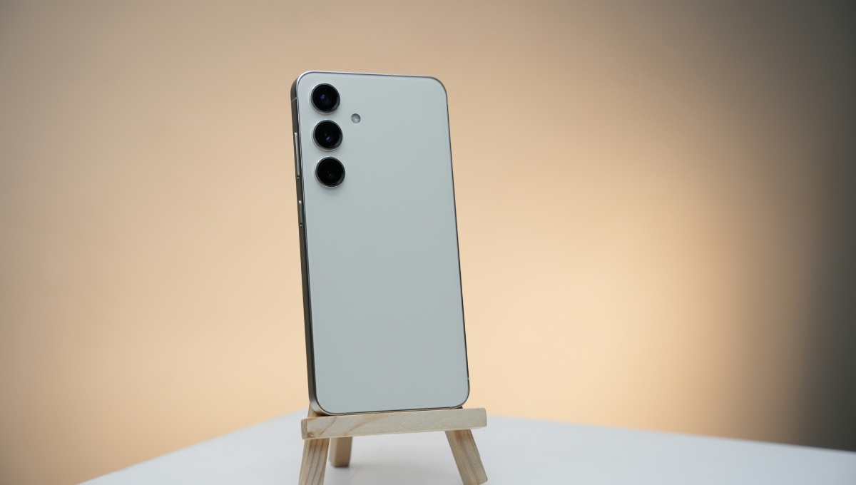 Samsung Galaxy M35 5G Price Drop: Stunning Display, 6000mAh Battery And 50MP Camera 