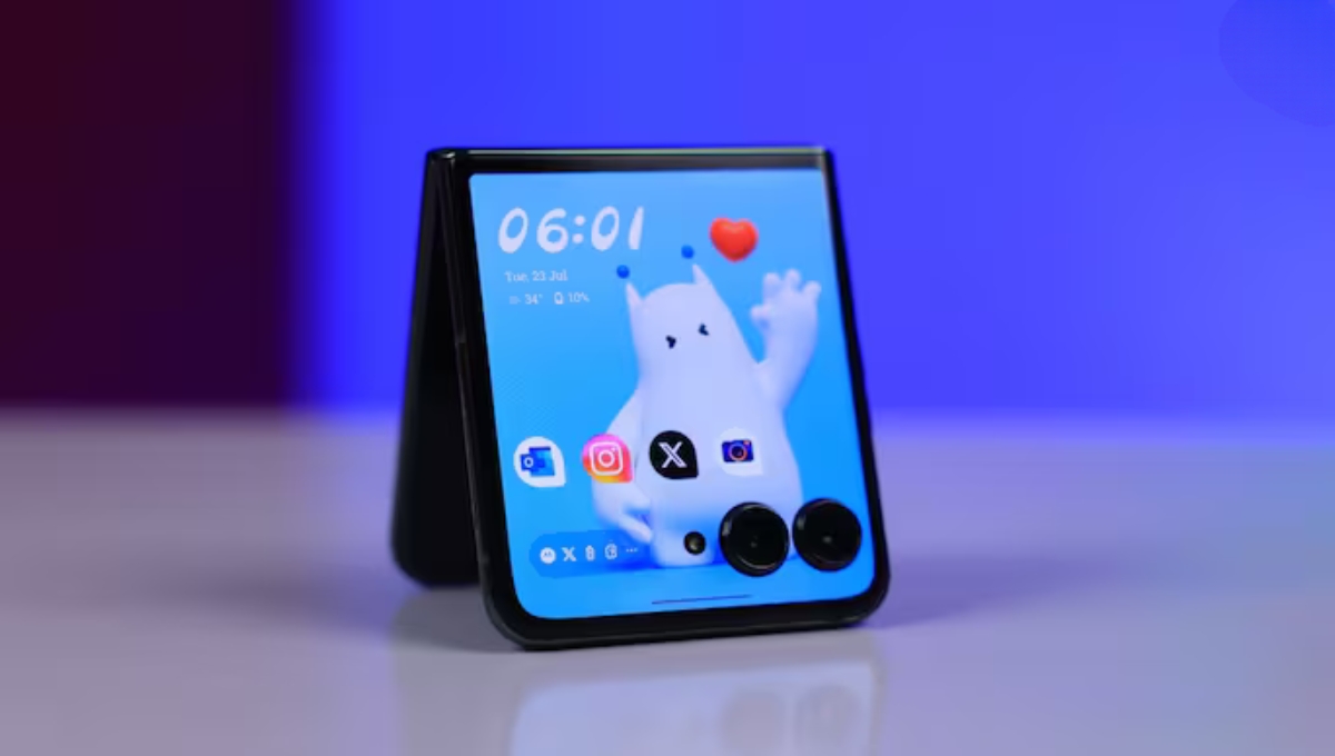 Motorola Razr 60 Launched: India Most Stylish Foldable Phone Under ₹50,000