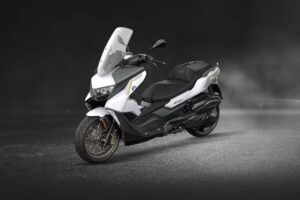 BMW C 400 GT: Dominating the Roads with Style and Power at Rs 995000