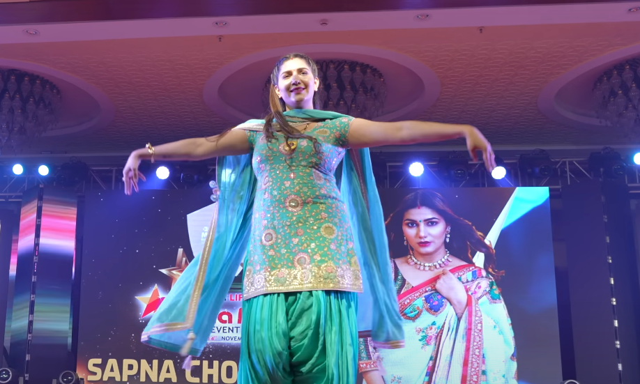 Haryanvi Song: Love You Gori Re, Sapna Choudhary Mesmerizing Dance Performance 