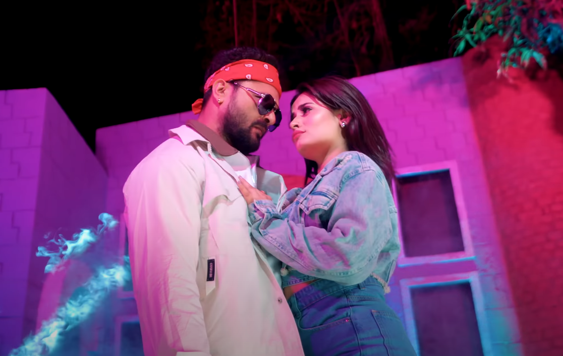 Bhojpuri Song: Savita Yadav and Khesari Hanselu Kahe Touches the Soul with Pure Emotion