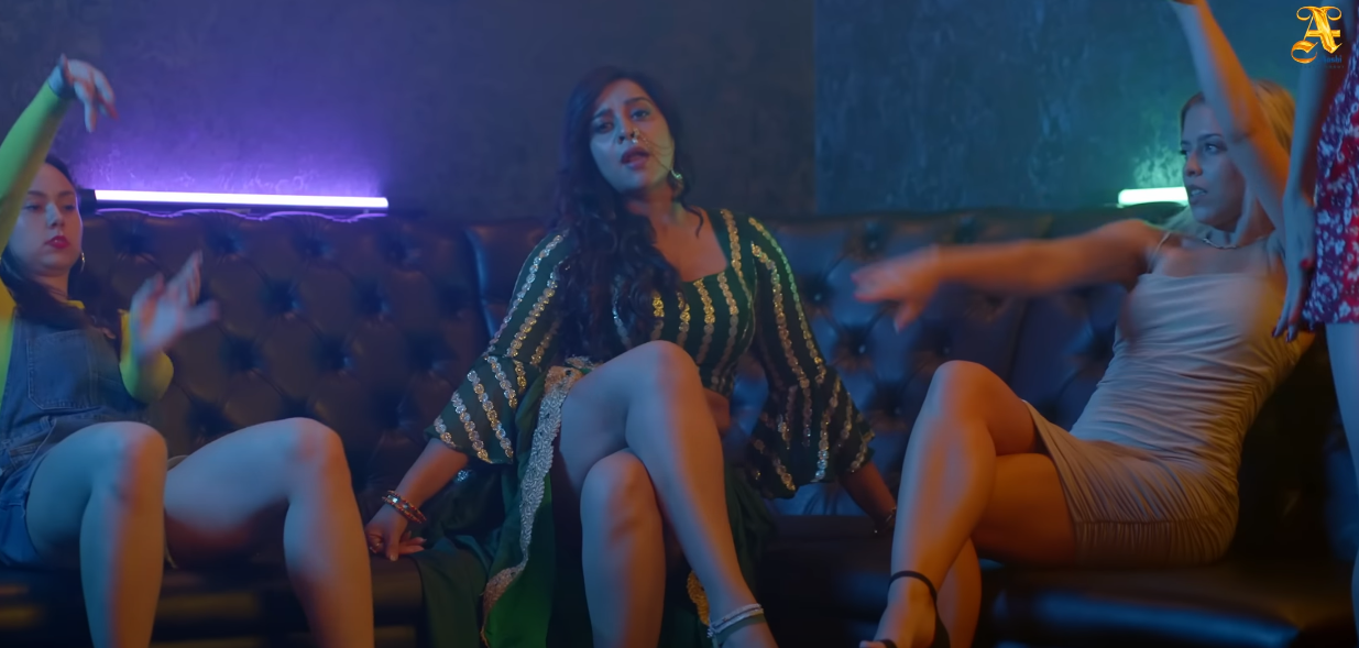 Bhojpuri Song: Pawan Singh And Anara Gupta Set the Stage on Fire with Shor Macha Mahfil Mein