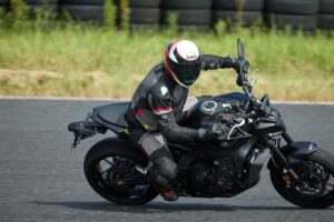 Hybrid Muscle on Two Wheels: Yamaha Reveals MT-09 Concept Bike