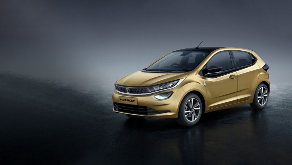 Tata Altroz: Stylish Family Hatchback Under ₹7 Lakh with 18 KMPL Mileage