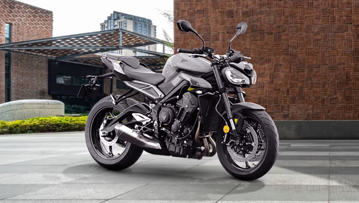 Triumph Street Triple 765 2025: Powerful Performance, 19.2 kmpl Mileage And Price Starting at Rs 9.5 Lakh