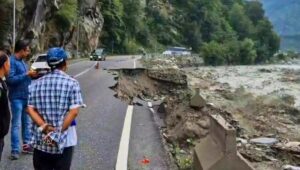 India Weather Alert: Cloudbursts in Himachal, Thunderstorms in Delhi, Red Zone Rainfall in Multiple States