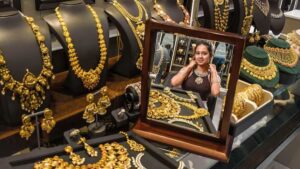 Gold and Silver Price Today